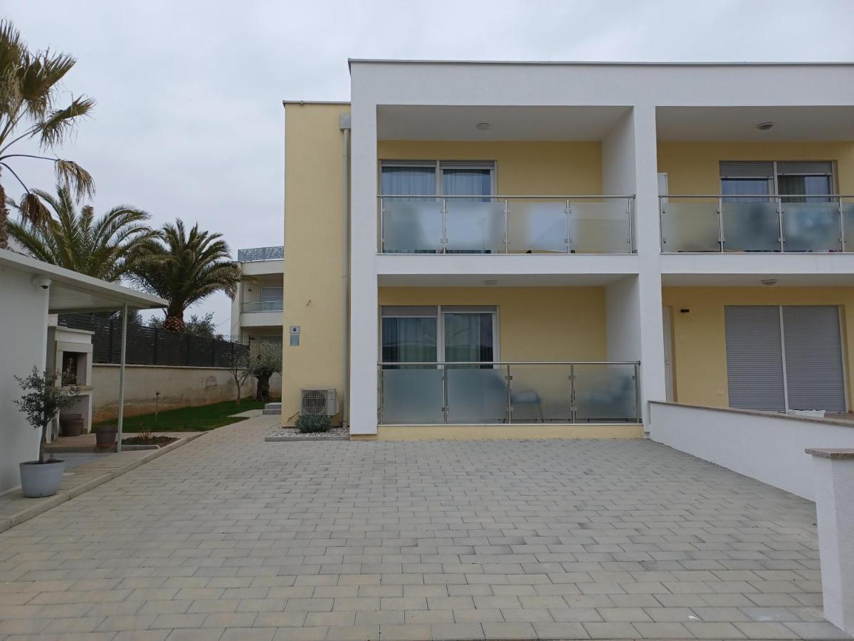 Apartments Leon 2 Novigrad  Luaran gambar