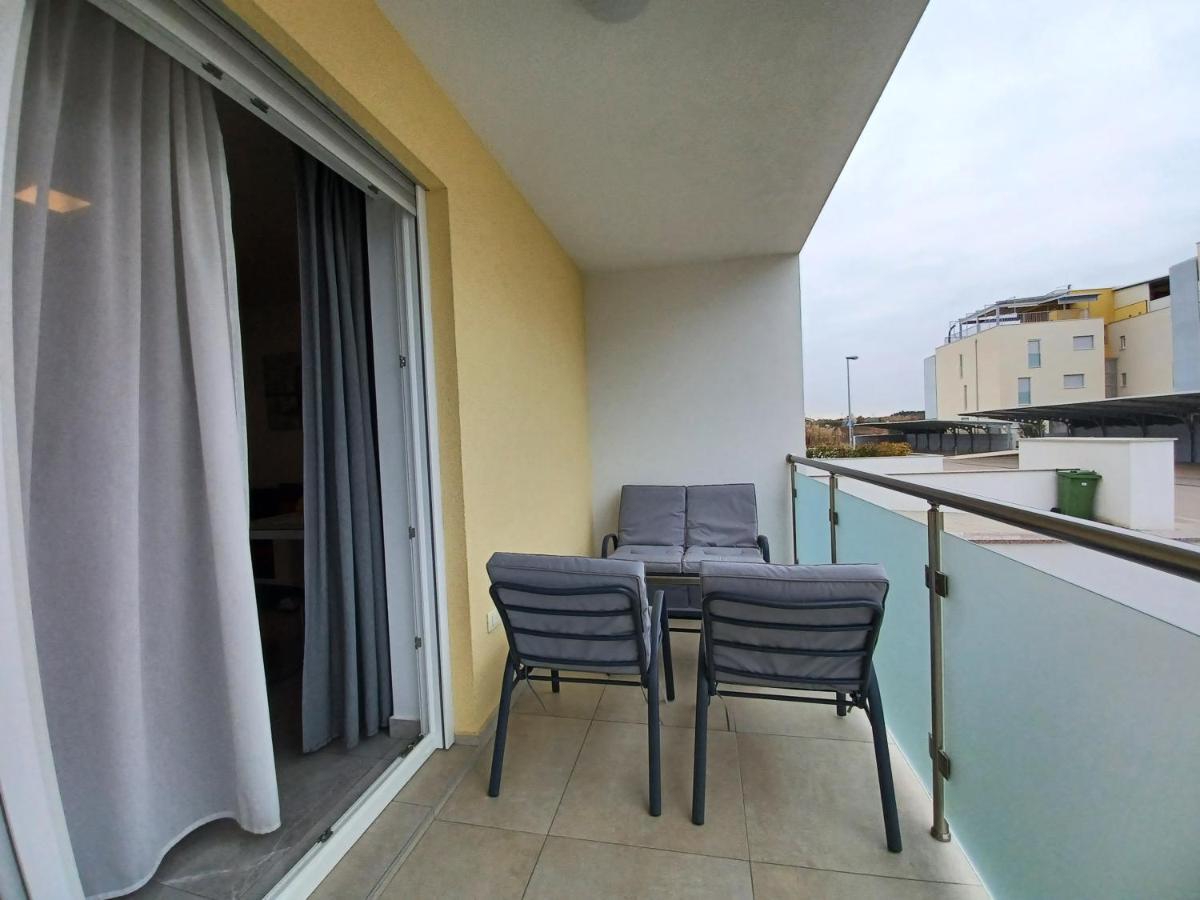 Apartments Leon 2 Novigrad  Luaran gambar